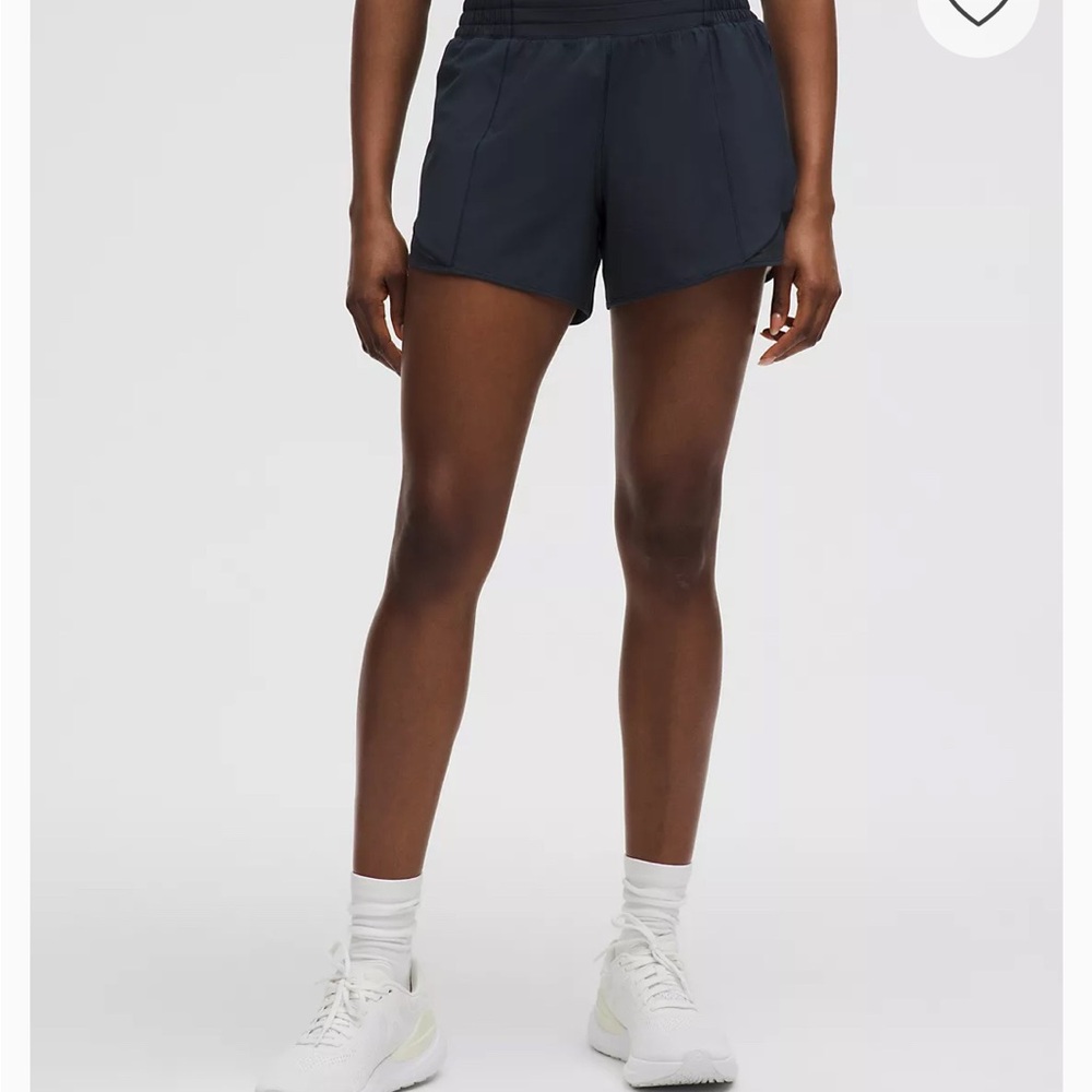 Lululemon Hotty Hot High-Rise Lined Short 4"